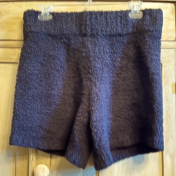 NWT SKIMS Cozy Knit Bouclé Shorts in Onyx L/XL - Picture 3 of 7